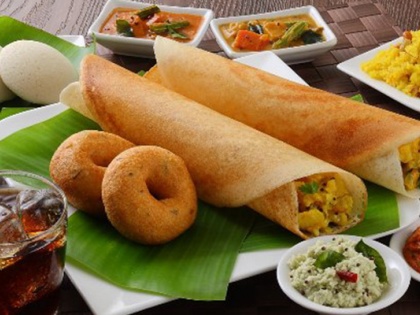 deepika padukone ranveer singh-wedding : punjabi and south indian cuisine will be served at wedding | दीपिका-रणवीर की शादी में लगेगा साउथ इंडियन तड़का, मेहमान लेंगे इडली, डोसा, सांबर का मजा