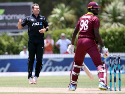 New Zealand beat West Indies by 5 wickets in 1st ODI | न्यूजीलैंड ने पहले वनडे में वेस्टइंडीज को 5 विकेट से हराया, ब्रेसवेल ने झटके 4 विकेट