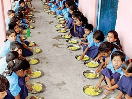 Nagpur Supplementary Nutrition Scheme on loan in drought-hit villages: subsidy not available for two months, burden on chief teachers' pockets | सूखाग्रस्त गांवों में पूरक आहार योजना उधार पर: दो महीनों से नहीं मिला अनुदान, मुख्याध्यापकों की जेब पर बोझ