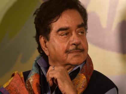 shatrughan sinha son kush sinha and wife poonam sinha in trouble for showing land in the name of dead person | मरे हुए व्यक्ति के नाम पर जमीन दिखाने को लेकर मुश्किल में शत्रुघ्न सिन्हा के बेटे व पत्नी, पुलिस-ईडी तक पहुंची बात, जानिए