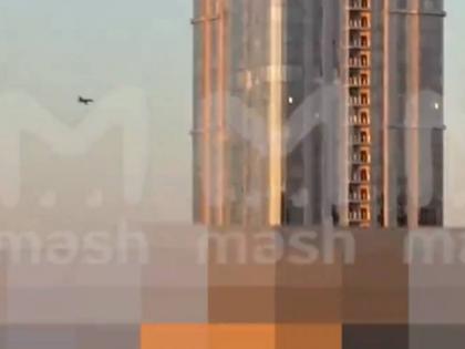 Drone crashes into 38-storey building in Russia's Saratov video of attack surfaces | Russia: सेराटोव में 38 मंजिला इमारत से टकराया ड्रोन, हमले का वीडियो आया सामने, यहां देखें