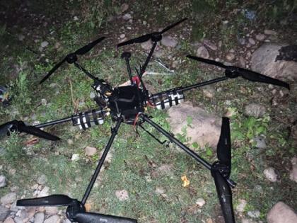 Jammu Kashmir Drone shot down approximately 5 kilograms of explosives recovered: | जम्मू-कश्मीर: अखनूर में पाकिस्तानी ड्रोन को पुलिस ने मार गिराया, पांच किलो IED भी बरामद Jammu Kashmir Drone shot down approximately 5 kilograms of explosives recovered: | जम्मू-कश्मीर: अखनूर में पाकिस्तानी ड्रोन को पुलिस ने मार गिराया, पांच किलो IED भी बरामद