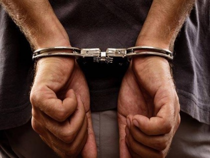 crime news in hindi mumbai drug smugglers crime branch arrested today | ड्रग्स तस्करी मामले में क्राइम ब्रांच ने मुंबई के एक और तस्कर को किया गिरफ्तार