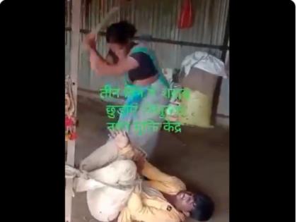 drunk man beaten by woman watch funny video share on social media | नशे में धुत व्यक्ति को महिला ने ऐसा पीटा, आईपीएस अधिकारी बोले - शराब छुड़वाएं सौ प्रतिशत इलाज की गारंटी drunk man beaten by woman watch funny video share on social media | नशे में धुत व्यक्ति को महिला ने ऐसा पीटा, आईपीएस अधिकारी बोले - शराब छुड़वाएं सौ प्रतिशत इलाज की गारंटी