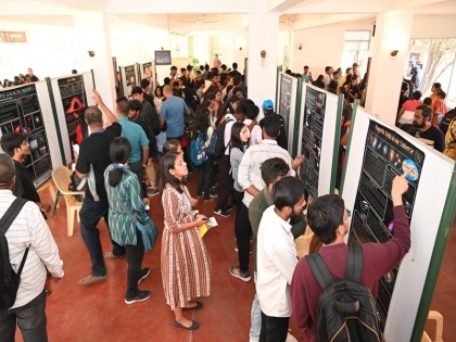 More than 4000 people participated in the open day of Indian Institute of Astrophysics | इंडियन इंस्टीट्यूट ऑफ एस्ट्रोफिजिक्स के ओपन डे में 4000 से अधिक लोग ने शिरकत की