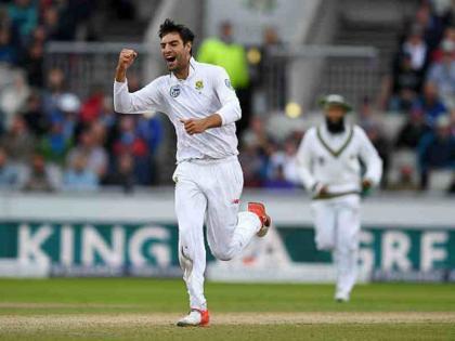India vs South Africa: Duanne Olivier replaces injured pacer Dale Steyn | डेल स्टेन की जगह दक्षिण अफ्रीका ने दूसरे टेस्ट के लिए इस तेज गेंदबाज को किया शामिल