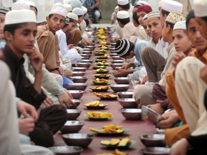 Dubai Gurudwara to hold daily iftar during Ramadan | रमजान के दिनों रोजेदारों को एक महीने तक इफ्तार कराएगा दुबई का गुरुद्वारा