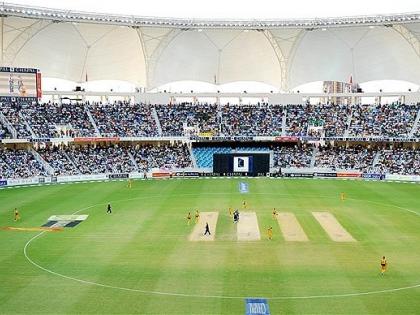 asia cup 2025 nazar hati durghatna ghati Fielding coach T Dilip tips lose sight ball even second drop catch taking high catches Dubai International Stadium | नजर हटी दुर्घटना घटी?, एक सेकंड के लिए भी गेंद से नजर नहीं तो कैच ड्रॉप?, दुबई अंतरराष्ट्रीय स्टेडियम में ऊंचे कैच को लेकर क्षेत्ररक्षण कोच टी दिलीप ने दिए टिप्स