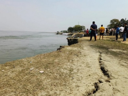 Why Assam's Dibrugarh city is scared of being submerged in Brahmaputra river | ब्लॉग: जलमग्न हो जाने की आशंका से क्यों डरा हुआ है असम का डिब्रूगढ़?