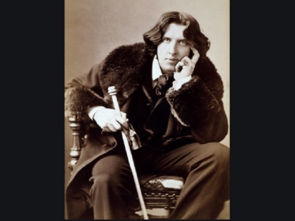 Oscar Wilde's stolen ring found by Holland's 'Art Detective' | ऑस्कर वाइल्ड की चोरी हुई अंगूठी हालैंड के ‘कला जासूस’ ने ढूंढ निकाली, कीमत 45 हजार डॉलर