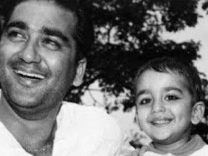 sunil dutt birth anniversary sanjay dutt shares a childhood photo | सुनील दत्त की बर्थ एनिवर्सरी पर बेटे संजय दत्त ने शेयर की बचपन की फोटो, लिखा इमोशनल मैसेज