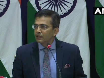 Raveesh Kumar, MEA on Pakistan offering India consular access to Kulbhushan Jadhav: The proposal sent by Pakistan is being evaluated by us as per the guidelines given by ICJ | पाक ने कहा- कुलभूषण जाधव को राजनयिक पहुंच दी जाएगी, प्रस्ताव का आकलन कर रहा है भारत