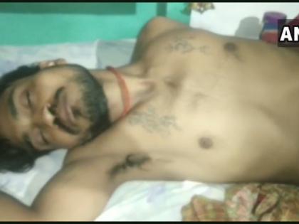 Etah: A man in an intoxicated condition bit a snake into pieces after it bit him, last night. Dr NP Singh | सांप ने काटा, शराब के नशे में धुत युवक ने स्नेक को ही चबा डाला, हालत गंभीर Etah: A man in an intoxicated condition bit a snake into pieces after it bit him, last night. Dr NP Singh | सांप ने काटा, शराब के नशे में धुत युवक ने स्नेक को ही चबा डाला, हालत गंभीर