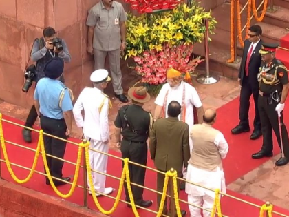 PM Narendra Modi's mega announcement: India will now have Chief of Defence Staff | लाल किले से PM मोदी का बड़ा ऐलान-तीनों सेनाओं के प्रमुख पर एक चीफ की होगी नियुक्ति