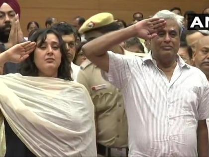 Delhi: Mortal remains of #SushmaSwaraj being taken from BJP headquarters to Lodhi crematorium | सुषमा स्वराज को दी गई अंतिम विदाई, फौलादी इरादों वाली, शालीन सुषमा की जिह्वा पर विराजती थी सरस्वती