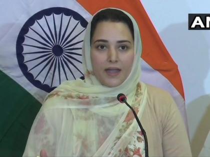 Article 370: Administration said- shops can open in areas where restrictions have been lifted in Kashmir | जम्मू-कश्मीर प्रशासन ने कहा, जहां-जहां पाबंदियां हटा दी गई हैं वहां दुकानें खोली जा सकती हैं Article 370: Administration said- shops can open in areas where restrictions have been lifted in Kashmir | जम्मू-कश्मीर प्रशासन ने कहा, जहां-जहां पाबंदियां हटा दी गई हैं वहां दुकानें खोली जा सकती हैं