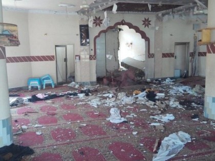 Balochistan: Four people killed and fifteen injured in a blast in a Mosque in Kuchlak, near Quetta. | पाकिस्तान के बलूचिस्तान प्रांत में जुमे की नमाज के दौरान बम धमाकाः 5 की मौत, 15 लोग घायल