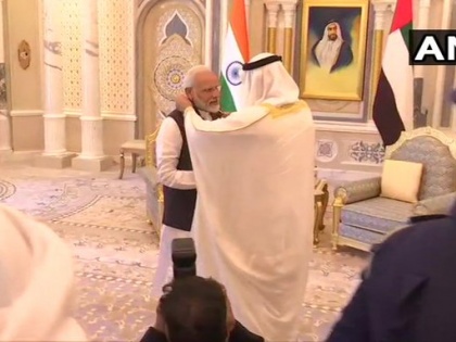 Abu Dhabi: Prime Minister Narendra Modi conferred with Order of Zayed, UAE's highest civilian award by Crown Prince | पीएम मोदी को प्रिंस मोहम्मद बिन जायद ने दिया सम्मान, UAE में ‘ऑर्डर ऑफ जायेद’ से सम्मानित, पुतिन और शी चिनफिंग भी नवाजे गए हैं
