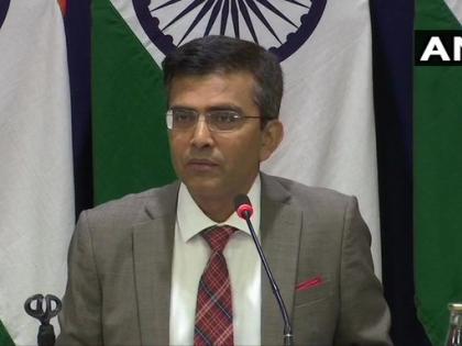 Ravish Kumar said on Article 370, Imran Khan's minister is working to incite violence in Kashmir by giving statement | अनुच्छेद 370 पर बोले रवीश कुमार, इमरान खान के मंत्री बयान देकर कश्मीर में हिंसा भड़काने का काम कर रहे हैं Ravish Kumar said on Article 370, Imran Khan's minister is working to incite violence in Kashmir by giving statement | अनुच्छेद 370 पर बोले रवीश कुमार, इमरान खान के मंत्री बयान देकर कश्मीर में हिंसा भड़काने का काम कर रहे हैं