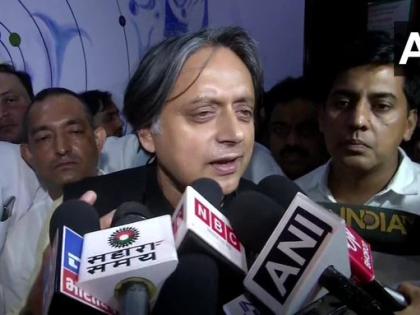 Pakistan, who left terrorist Masood Azhar, has no right to point fingers at India over Jammu and Kashmir: Tharoor | आतंकी मसूद अजहर को छोड़ने वाले पाकिस्तान को जम्मू-कश्मीर को लेकर भारत पर अंगुली उठाने का कोई अधिकार नहींः थरूर Pakistan, who left terrorist Masood Azhar, has no right to point fingers at India over Jammu and Kashmir: Tharoor | आतंकी मसूद अजहर को छोड़ने वाले पाकिस्तान को जम्मू-कश्मीर को लेकर भारत पर अंगुली उठाने का कोई अधिकार नहींः थरूर