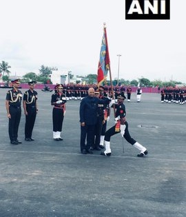 President Kovind conferred 'President's Colors' (flag) to the Army's Air Defense Corps | राष्ट्रपति कोविंद ने सेना की वायु रक्षा कोर को ‘प्रेसिडेंट्स कलर्स’ (ध्वज) प्रदान किया, रेजिमेंट को दिया जाने वाला सर्वोच्च सम्मान