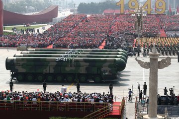 Dragon shows the world the performance of DF-41, this missile can reach China from China in few minutes | ड्रैगन ने दुनिया को दिखाई ताकतः DF-41 का प्रदर्शन, यह मिसाइल कुछ ही मिनटों में चीन से यूएस पहुंच सकती है