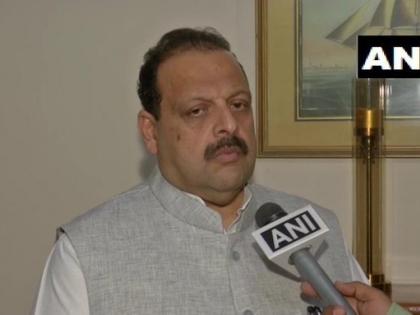 Article 370: NC delegation to meet Farooq and Omar Abdullah under house arrest, both former chief ministers are in custody | अनुच्छेद 370ः घर में नजरबंद फारूक और उमर अब्दुल्ला से मुलाकात करेंगे नेता, दोनों पूर्व मुख्यमंत्री अभी हिरासत में हैं