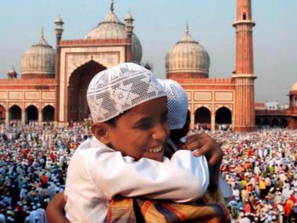 bakrid 2018: bakrid celebrate in India today Narendra Modi, ramnath kovind wishes to all Indians | ईद-उल-अदाह पर देश में अमन और शांति के लिए उठे हाथ, प्रधानमंत्री और राष्ट्रपति ने बकरीद की दी बधाइयां