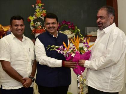 Maharashtra: Kolhapur MLA Vinay Kore has extended his support to BJP met Devendra Fadnavis yesterday | महाराष्ट्र: जन सुराज्य पार्टी ने दिया बीजेपी को अपना समर्थन, बढ़ गई देवेंद्र फड़नवीस की ताकत