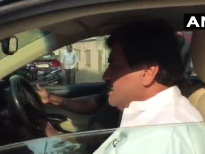 leaders of Congress-NCP-Shiv Sena arrive at the Raj Bhavan in Mumbai | महाराष्ट्र राजनीतिक संकट: कांग्रेस-शिवसेना व एनसीपी के नेता राज्यपाल कोश्यारी से मिलने राजभवन पहुंचे leaders of Congress-NCP-Shiv Sena arrive at the Raj Bhavan in Mumbai | महाराष्ट्र राजनीतिक संकट: कांग्रेस-शिवसेना व एनसीपी के नेता राज्यपाल कोश्यारी से मिलने राजभवन पहुंचे