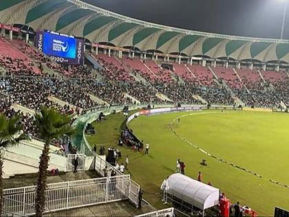 Shri Atal Bihari Vajpayee International Stadium Tax notice Rs 28,42,96,903 Lucknow Municipal Corporation took action on Ekana Cricket Stadium | Shri Atal Bihari Vajpayee International Stadium: 284296903 रुपये का टैक्स नोटिस?, लखनऊ नगर निगम ने इकाना क्रिकेट स्टेडियम पर लिया एक्शन