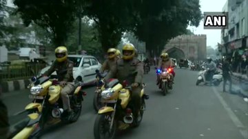 Seelampur violence: The officer said - four to five thousand people were involved in the mob, but it was controlled | सीलमपुर हिंसाः अधिकारी ने कहा- भीड़ में चार-पांच हजार लोग शामिल थे, लेकिन काबू कर लिया गया