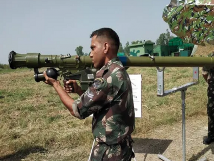 indian Army is all set to begin receiving another set of Russian Igla-S defence systems VSHORAD | दुश्मन की अब खैर नहीं, सेना को जल्दी मिलेंगे इग्ला-एस मिसाइल लॉन्चर, ड्रोन और हेलिकॉप्टर मार गिराने में माहिर