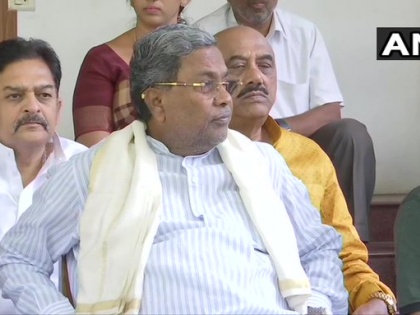 Karnataka assembly by-election: Siddaramaiah resigns after shock to Congress, defeat | कर्नाटक विधानसभा उपचुनावः कांग्रेस को झटका, हार के बाद सिद्धारमैया ने विधायक दल के नेता पद से इस्तीफा दिया