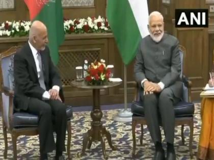 PM Modi congratulates Ashraf Ghani on being elected President of Afghanistan, invites him to visit India | PM मोदी ने अफगानिस्तान का राष्ट्रपति चुने जाने पर अशरफ गनी को दी बधाई, भारत आने का दिया न्योता