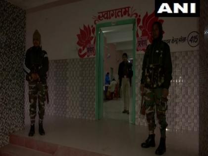 Jharkhand election 2019 phase 5 voting today vidhan Sabha chunav 2019 voting updates | झारखंड विधानसभा चुनाव: आखिरी चरण में 16 सीटों पर वोटिंग शुरू, संथाल परगना तय करेगा किसकी बनेगी सरकार