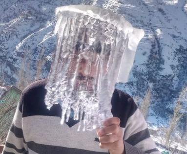 North India in the grip of winter, broken record in Delhi, coldest day after 1997 | उत्तर भारत सर्दी की चपेट में, दिल्ली में टूटे रिकॉर्ड, 1997 के बाद सबसे ठंडा दिन North India in the grip of winter, broken record in Delhi, coldest day after 1997 | उत्तर भारत सर्दी की चपेट में, दिल्ली में टूटे रिकॉर्ड, 1997 के बाद सबसे ठंडा दिन