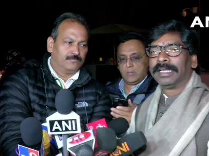 Will take oath on 29, invites Hemant Soren, Sonia and Rahul Gandhi, said- PM Modi will also invite Shah | 29 को शपथ लेंगे हेमंत सोरेन, सोनिया और राहुल गांधी को न्योता दिया, कहा- पीएम मोदी, शाह को भी आमंत्रित करेंगे Will take oath on 29, invites Hemant Soren, Sonia and Rahul Gandhi, said- PM Modi will also invite Shah | 29 को शपथ लेंगे हेमंत सोरेन, सोनिया और राहुल गांधी को न्योता दिया, कहा- पीएम मोदी, शाह को भी आमंत्रित करेंगे