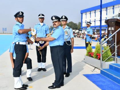 We are ready to fight the enemy, the Air Force will continue to play an important role in the defense sector: Bhadoria | दुश्मन से लड़ने के लिए तैयार हैं हम, वायुसेना रक्षा क्षेत्र में अहम भूमिका निभाना जारी रखेगी: भदौरिया We are ready to fight the enemy, the Air Force will continue to play an important role in the defense sector: Bhadoria | दुश्मन से लड़ने के लिए तैयार हैं हम, वायुसेना रक्षा क्षेत्र में अहम भूमिका निभाना जारी रखेगी: भदौरिया