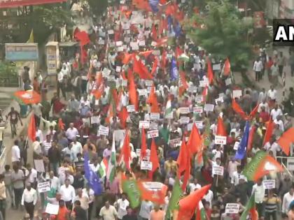 Maharashtra: A rally in support of Citizenship Amendment Act organized in Nagpur by Lok Adhikar Manch,BJP, RSS and other organizations. | CAA Protest: नागपुर में समर्थन में बीजेपी ने निकाली रैली, पश्चिम बंगाल में भाजपा एवं जमीयत उलेमा-ए-हिंद करेंगे रैली