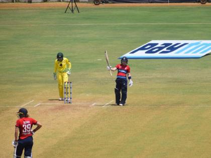 Women's T20 Tri series: England beat Australia | इंग्लैंड की महिला टीम ने ऑस्ट्रेलिया को 8 विकेट से हराया, 25 मार्च को भारत से मुकाबला