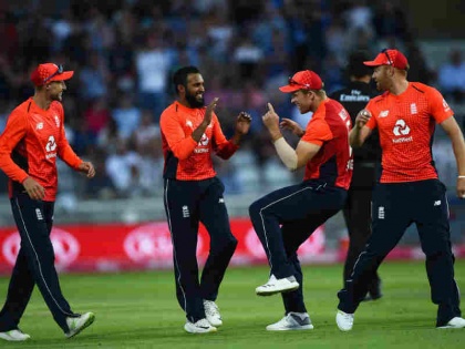 England beat Australia by 28 runs in Only T20I at Birmingham | इंग्लैंड ने टी20 में ऑस्ट्रेलिया को 28 रन से हराया, इस दौरे पर ऑस्ट्रेलिया की लगातार छठी हार