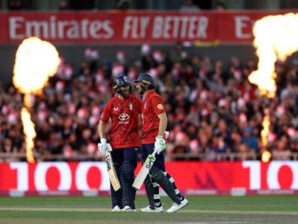 England vs South Africa, 2nd T20I Score 120 balls 304 runs 111 balls, 265 runs, 28 fours 16 sixes, Salt, Butler Brook attacked South African bowlers England won 146 runs | England vs South Africa, 2nd T20I: 111 बॉल, 265 रन, 28 चौके और 16 छ्क्के, दक्षिण अफ्रीका बॉलर पर टूट पड़े साल्ट, बटलर और ब्रूक