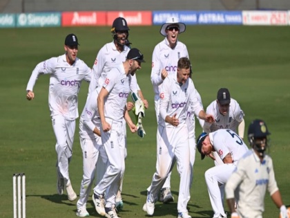 IND vs ENG, 3rd Test: England team reached Rajkot after spending a week in Abu Dhabi | IND vs ENG, 3rd Test: अबुधाबी में एक सप्ताह बिताने के बाद राजकोट पहुंची इंग्लैंड की टीम