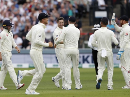 England beat Ireland by 143 runs at Lord's to win only Test Match | क्रिस वोक्स की घातक गेंदबाजी से इंग्लैंड ने आयरलैंड को महज 38 रनों पर समेटा, दर्ज की 143 रनों से जीत