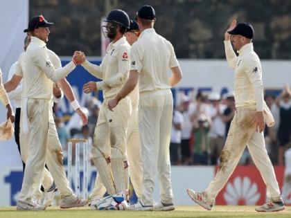 england beat sri lanka in 1st test at galle by 211 runs in four days | SL Vs ENG: इंग्लैंड की पिछले 13 टेस्ट मैचों में विदेशी जमीन पर पहली जीत, श्रीलंका को बड़े अंतर से हराया