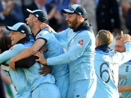 ICC World Cup 2019: Queen Elizabeth congratulates England over world cup victory | World Cup 2019: महारानी एलिजाबेथ ने दी इंग्लैंड टीम को बधाई, पहली बार जीता है वर्ल्ड कप