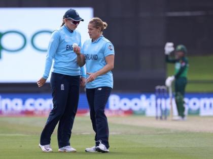 ICC Women's Cricket World Cup 2022 England Women won 9 wkts huge win boost run-rate poinr table 4 team india 5th position | ICC Women's World Cup: इंग्लैंड ने पाक को 9 विकेट से हराकर अंक तालिका में किया उलटफेर, पाकिस्तान और बांग्लादेश बाहर, जानें टीम इंडिया का हाल