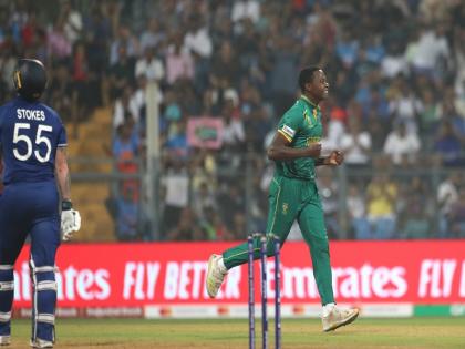 England vs South Africa ICC Cricket World Cup 2023 South Africa won by 229 runs | ENG vs SA: दक्षिण अफ्रीका के सामने पस्त हुई डिफेंडिंग चैंपियन इंग्लैंड टीम, 229 रनों की सबसे बड़ी हार