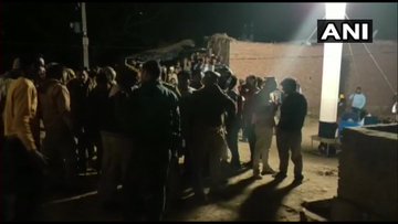 Farrukhabad case: Subhash's wife Ruby demanded Rs 1 crore in lieu of child, arms and explosives recovered | फर्रुखाबाद मामलाः सुभाष की पत्नी रुबी बच्चे के एवज में एक करोड़ रुपये की मांग की थी, हथियार और विस्फोटक बरामद Farrukhabad case: Subhash's wife Ruby demanded Rs 1 crore in lieu of child, arms and explosives recovered | फर्रुखाबाद मामलाः सुभाष की पत्नी रुबी बच्चे के एवज में एक करोड़ रुपये की मांग की थी, हथियार और विस्फोटक बरामद